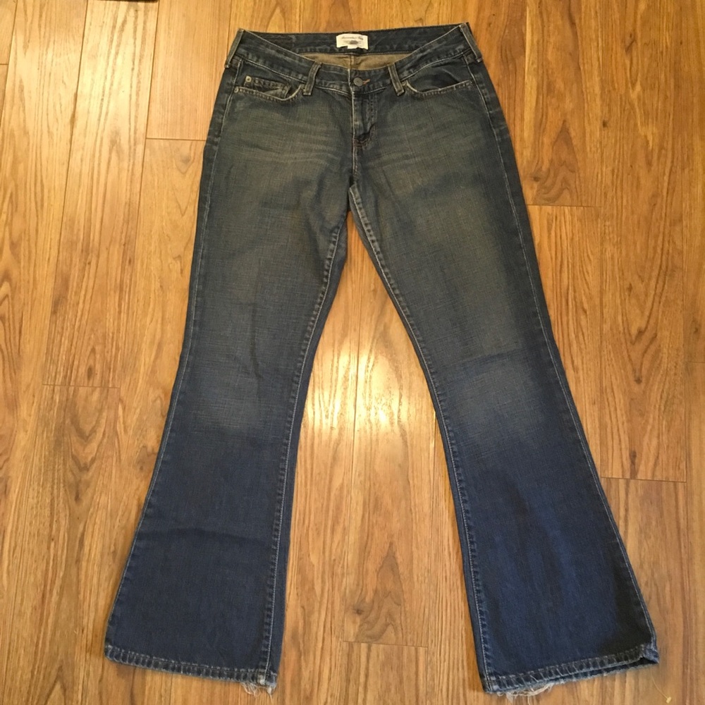 Abercrombie and Fitch Boot Cut Jeans - Picture 3 of 8
